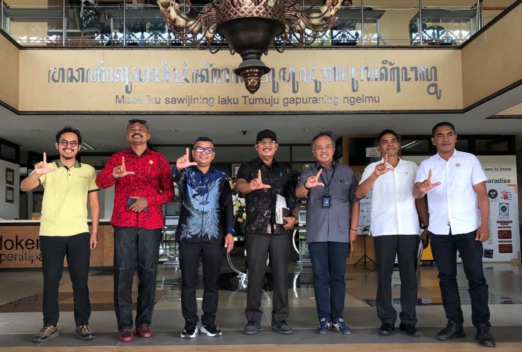 news-Balai Layanan Perpustakaan DPAD DIY Terima Kunjungan Studi Tiru DPRD Kabupaten Maluku Tenggara
