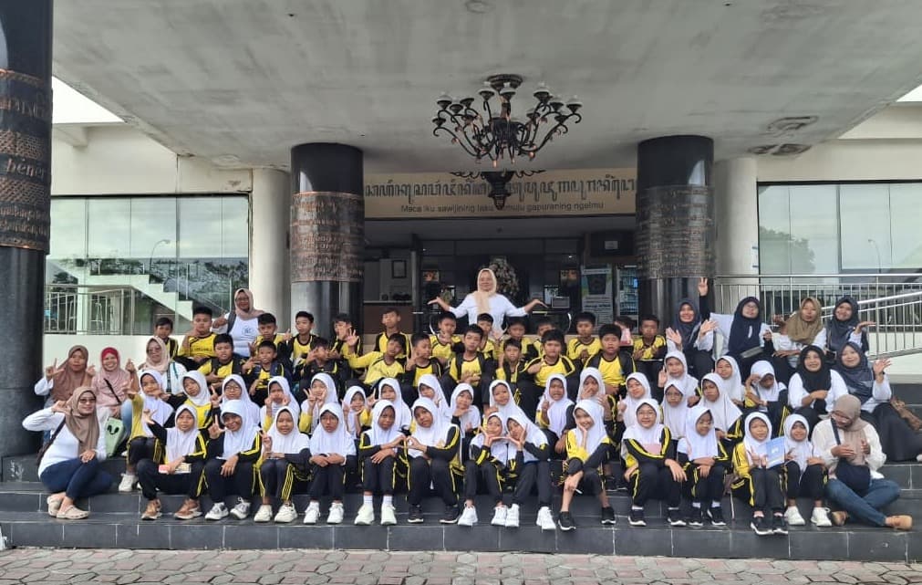 news-Balai Layanan Perpustakaan Sambut Kunjungan Wisata Pustaka dari SDN Timbulharjo Sewon
